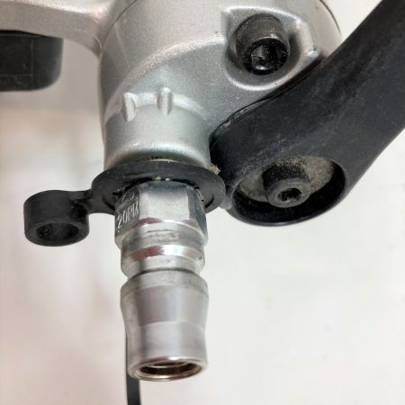  MAKITA マキタ 27~50mm 常圧エア釘打ち 本体のみ AN504