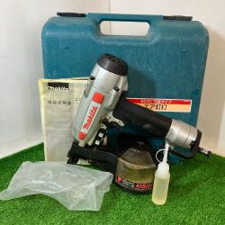 ** MAKITA マキタ 50mm 常圧エア釘打機 ケース・保護メガネ付属 AN514 Bランク