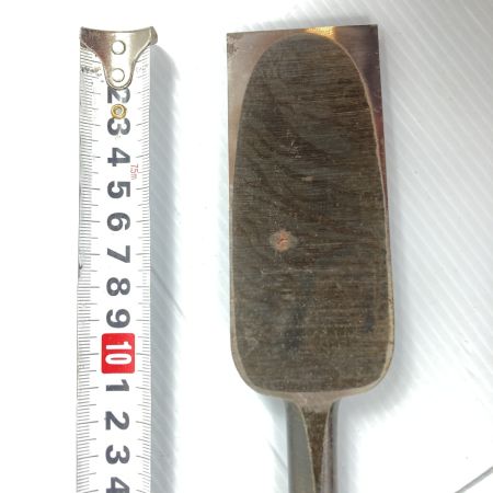   越市 鑿 のみ 突き鑿 平鑿 大工道具  刃幅47ｍm 長さ60cm 