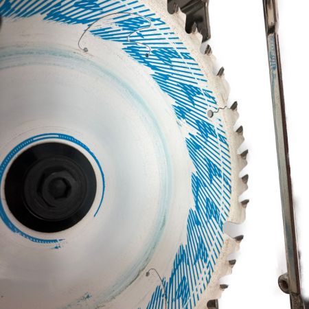  MAKITA マキタ 18V 165mm 充電式丸ノコ ケース付 （バッテリ・充電器別売り） HS631D ブルー