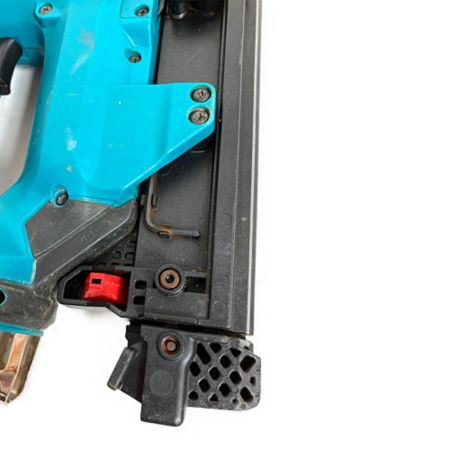  MAKITA マキタ 18V 充電式面木釘打 15~35mm ケース付 （バッテリ・充電器別売り） FN350D ブルー