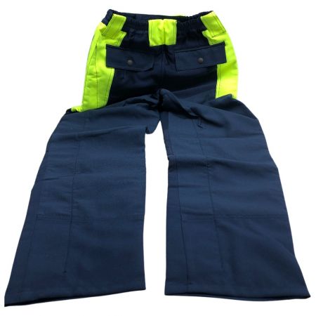  GREEN BOY チェーンソー防護ズボン Mサイズ 程度A GBZ-CC100