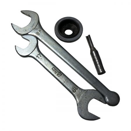 €€ RYOBI リョービ ルーター コード式(ブレーキ付) R-330NS ネイビー