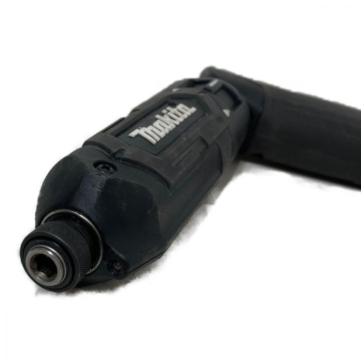 マキタ makita TD022D ペンインパクトドライバ 中古品 バッテリ7.2V二