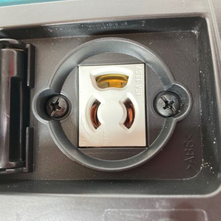  MAKITA マキタ 粉じん専用 集じん機  (ホース・集じん機用ポリ袋付属） VC0830 ブルー