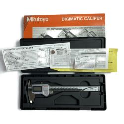 ＊＊ Mitutoyo ABSクーラントプルーフキャリパ デジマチックキャリパー ケース・検査成績書付 CD-15PSX グレー Aランク