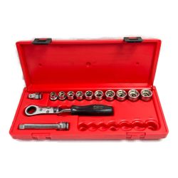 ＊＊ Snap-on スナップオン ロークリアランス ラチェットレンチセット (ソケット10pc・ケース付）  AFR20 レッド Cランク