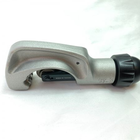  REX レッキス チューブカッタ― 本体のみ Φ6~42 N42