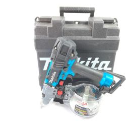 ＊＊ MAKITA マキタ 65mm 高圧エア釘打ち （ケース付） AN636HM ブルー Bランク