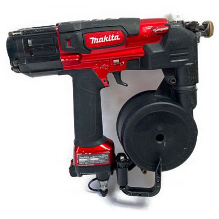  MAKITA マキタ 25~32mm 高圧エアビス打ち機 (ケース付） AR320HR レッド