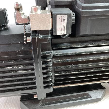  TASCO オイル逆流防止弁付高性能ツーステージ真空ポンプ 100V 50/60Hz 本体のみ TA150XE ブラック