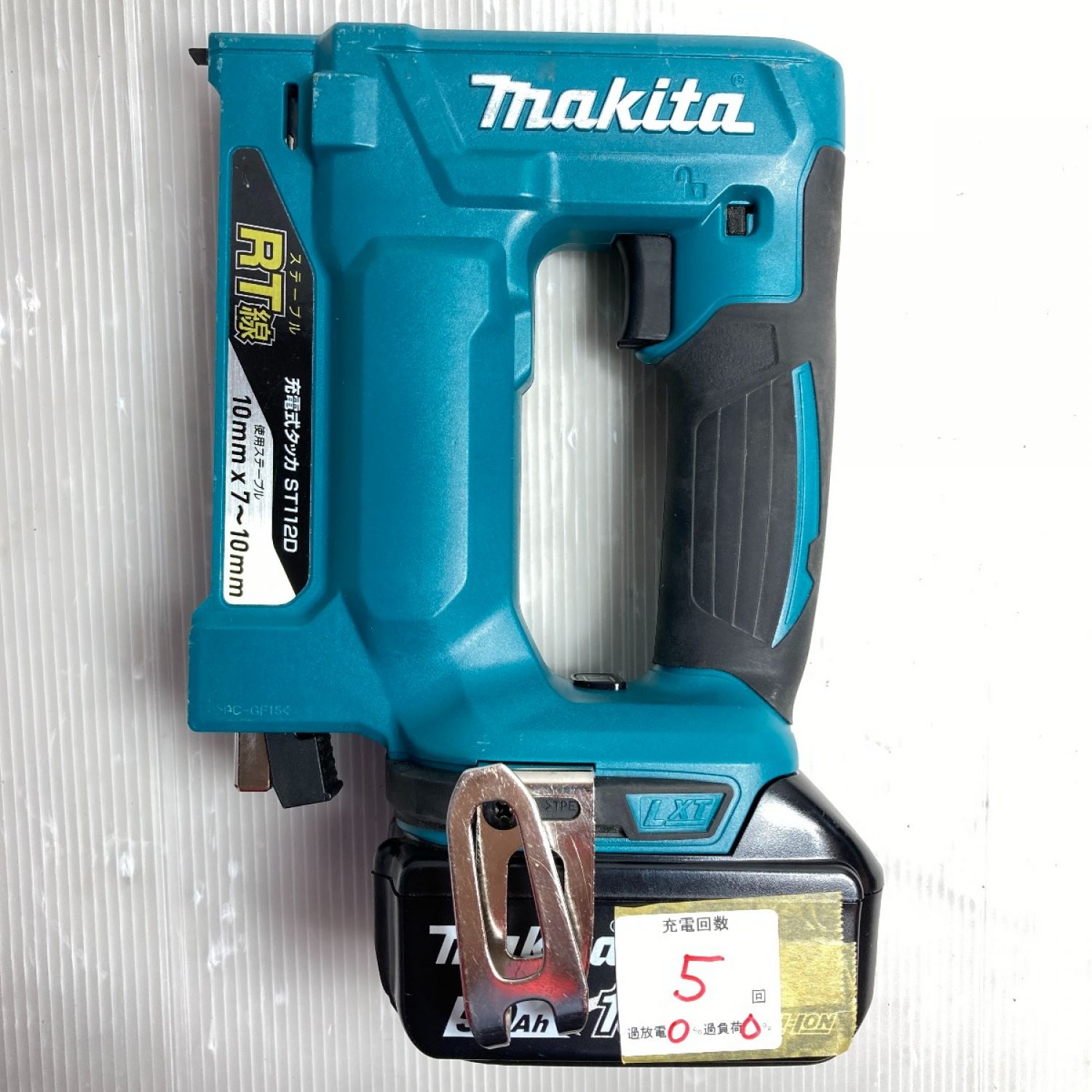 中古】 MAKITA マキタ RT線 18V充電式タッカ バッテリ1個・ケース付