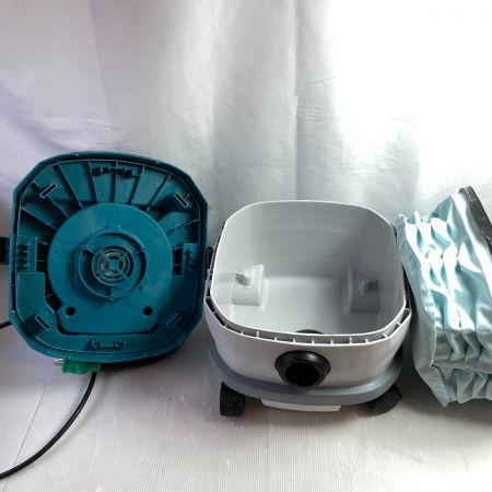  MAKITA マキタ 集塵機(粉じん専用・連動コンセント付) ホース・ポリ袋付 VC0830 ブルー