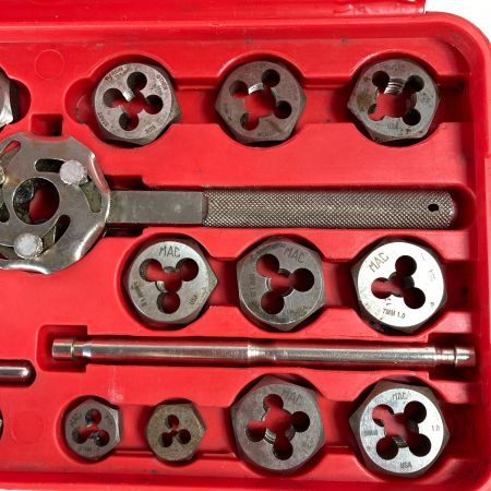  MAC TOOLS マック タップ・ダイスセット ケース付 ※欠品あり No.8017TS レッド