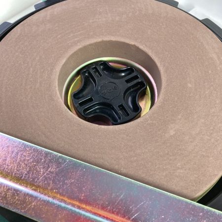  HITACHI 日立 刃物研磨機 (砥石径205mm/1000番)　※長期保管品 GK21S2 グリーン