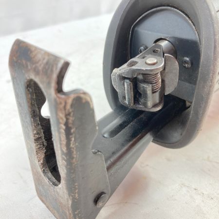  BOSCH ボッシュ コード式セーバーソー 本体のみ GSA1100E ネイビー