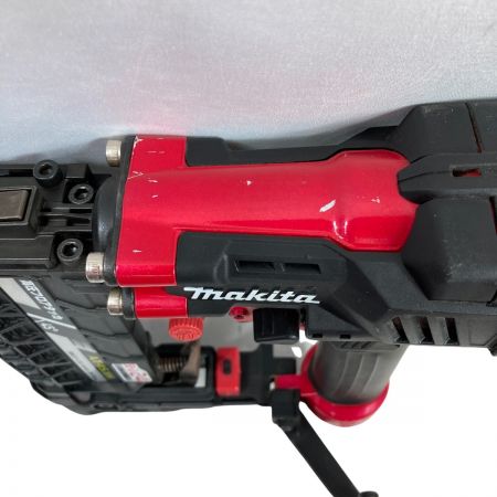  MAKITA マキタ 50mm 高圧エアタッカ ケース付 AT451H レッド×ブラック