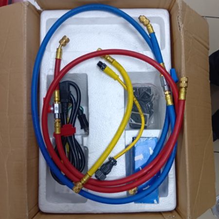 TASCO TA110XZ ブルー 電動工具 高圧ガス取扱装置  程度A 電源コード・各種ホース付き コード式 100v 08AX6184 オイルレス フルオロカーボン回収装置 TWIN THUNDER240