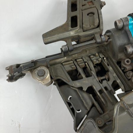  MAKITA マキタ 65mm 高圧エア釘打 ケース付 AN633HM ブルー