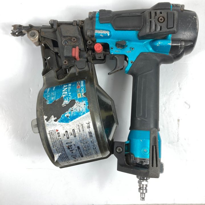 MAKITA マキタ 65mm 高圧エア釘打 ケース付 AN633HM ブルー｜中古  