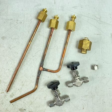  千代田 CHIYODA 高圧圧力調整器 ガスレギュレーター 現状品 アルミケース付 KR-80H