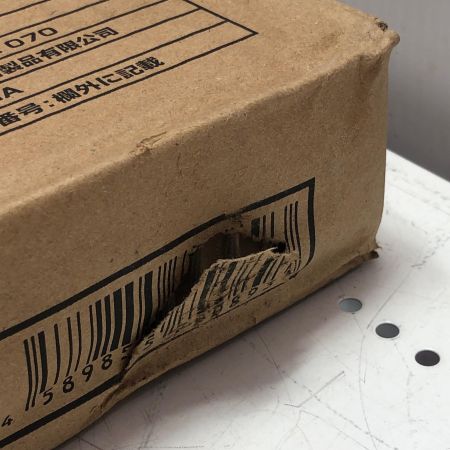 MAKITA マキタ 50mm 高圧エア釘打 (本体のみ） AN533H レッド