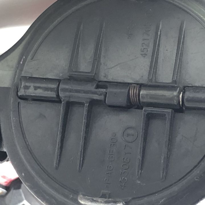 MAKITA マキタ 50mm 高圧エア釘打 (本体のみ） AN533H レッド - 中古