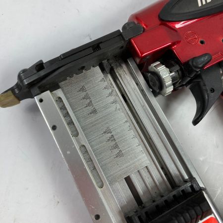  MAKITA マキタ 15~50mm 高圧ピンタッカ ケース付 AF501HP レッド