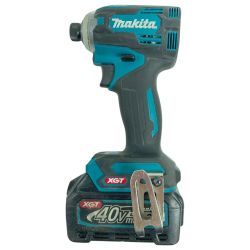 ＊＊ MAKITA マキタ 40Vmax 充電式インパクトドライバ バッテリ1個付属  ※充電器なし TD001G ブルー Bランク