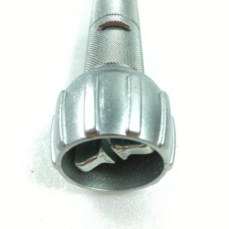  TOHNICHI プレセット型トルクレンチ 20-100Nm 差込角12.7mm ※校正歴不明 QL100N4-MH シルバー