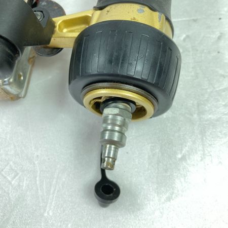  HITACHI 日立 55mm 高圧ピン釘打ち機 ケース付 NP55HM ブラック×ゴールド