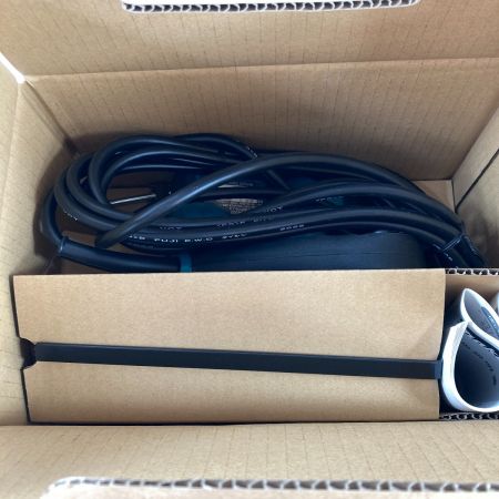  MAKITA マキタ 165mm 電子マルノコ コード式 厚切込み  HS6303 ブルー