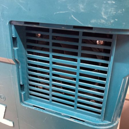  MAKITA マキタ 2電源式冷温庫 本体のみ 排気口割れあり 本体のみ ※ACアダプター・バッテリ・充電器なし CW180D