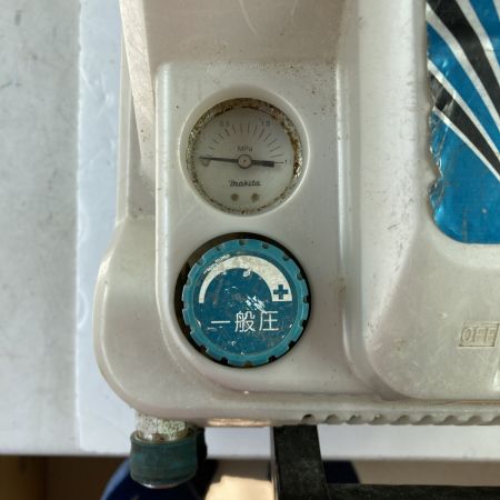  MAKITA マキタ MAKITA 常圧2口 高圧2口 100v エアコンプレッサー AC400X ホワイト