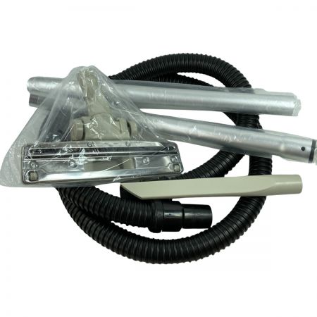  MAKITA マキタ 乾湿両用集じん機 ホースセット付属 483 ブルー