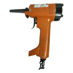 ＊＊ MAX マックス ネイルパンチ 常圧 本体のみ MAX TA-35AP オレンジ Cランク