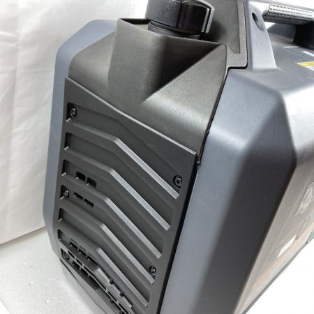  KYOCERA キョウセラ インバーター発電機 4サイクル (交流)100V-2.0kVA (直流)12V-8.0A 50/60Hz 20A EGI200 ブラック