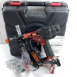 ＊＊ MAX マックス 25~41mm 高圧ねじ打機 ターボドライバ ケース付 HV-R41G4 ブラック Cランク