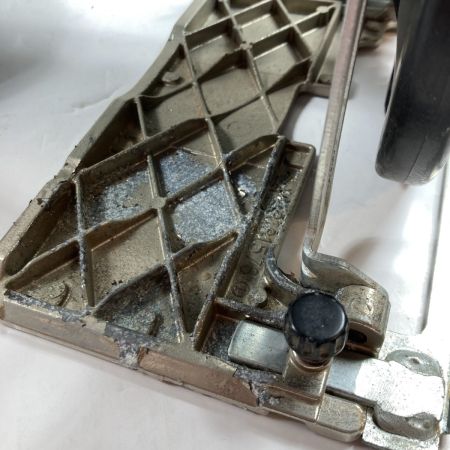  MAKITA マキタ 125mm 内装マルノコ コード式 本体のみ 5241 ブルー