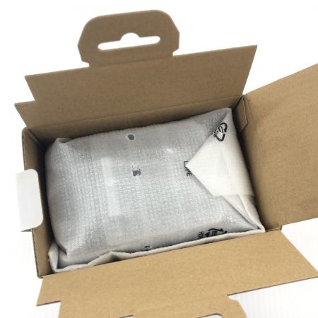 ДД MAKITA マキタ バッテリー 未使用品(S) 40v BL4040F ブラック