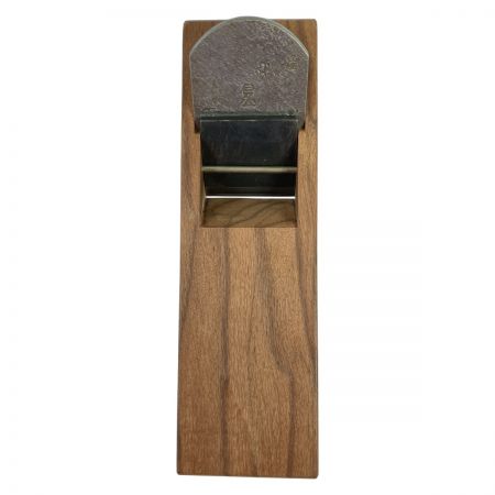  三代目千代鶴作 「三水」 三代目千代鶴作 寸八鉋 赤樫台 桐箱なし (2) 三水