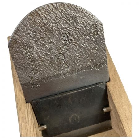  三代目千代鶴作 鉋 かんな 「三水」 三代目千代鶴鉋 寸八鉋 木箱なし 山水