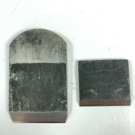  「乱菊」 「乱菊」千代鶴貞秀作 寸八鉋 赤樫台 桐箱なし