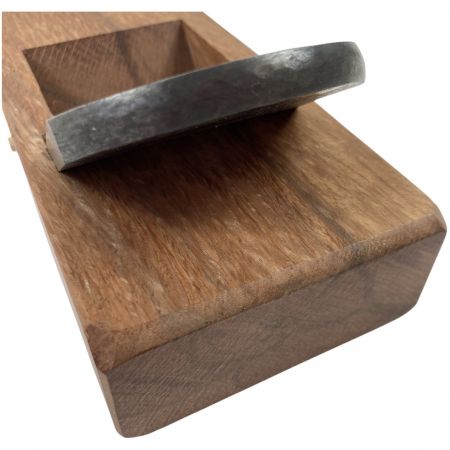  「乱菊」 「乱菊」千代鶴貞秀作 寸八鉋 赤樫台 桐箱なし