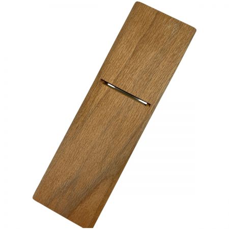  「乱菊」 「乱菊」千代鶴貞秀作 寸八鉋 赤樫台 桐箱なし