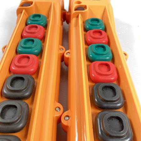  春日電機 電磁用 ホイスト用押しボタン開閉器 2台セット 250V/5A CB86 オレンジ