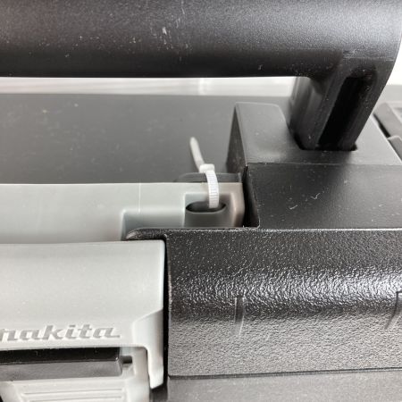  MAKITA マキタ 限定色 18V 充電式インパクトドライバ (バッテリ2個・充電器・ケース付）(2) TD173DGXAB ブラウン