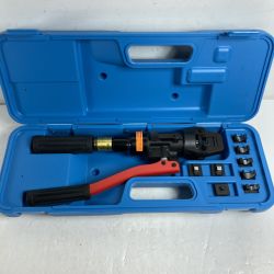 ＊＊ IZUMI 手動油圧式圧着工具 IZUMI 9H-60 未使用品 ダイス・ケース付 9H-60 Sランク