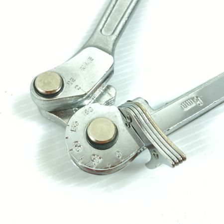  TRUSCO トラスコ ステンレス用チューブベンダー 適合管サイズ6mm GFB-S6M シルバー