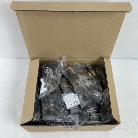  前澤給装株式会社 QSジョイントクリア オスアダプタ 寸法13A-R1/2 20個入り 718001 ブラック×ゴールド